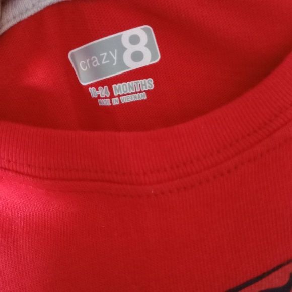 NWT Crazy 8 Toddler Boy Santa Face Long Sleeve Red Tee size 18-24 months - Picture 3 of 7